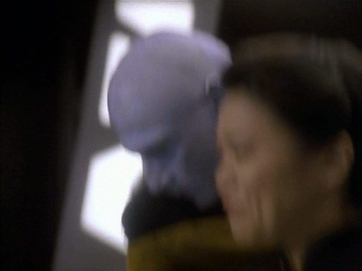 extant_StarTrekDS9_1x01-1x02-Emissary_0079.jpg