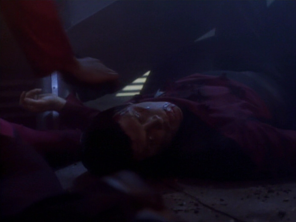 extant_StarTrekDS9_1x01-1x02-Emissary_0134.jpg