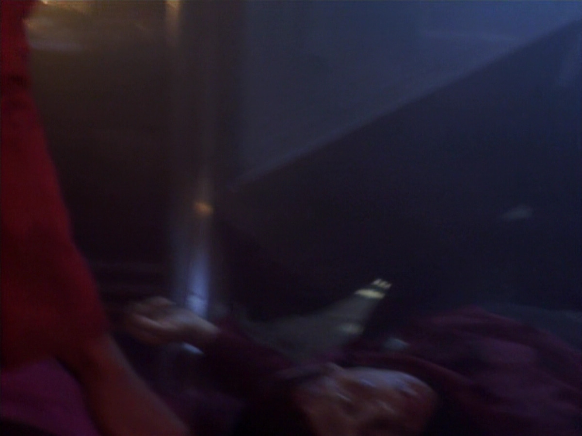 extant_StarTrekDS9_1x01-1x02-Emissary_0135.jpg