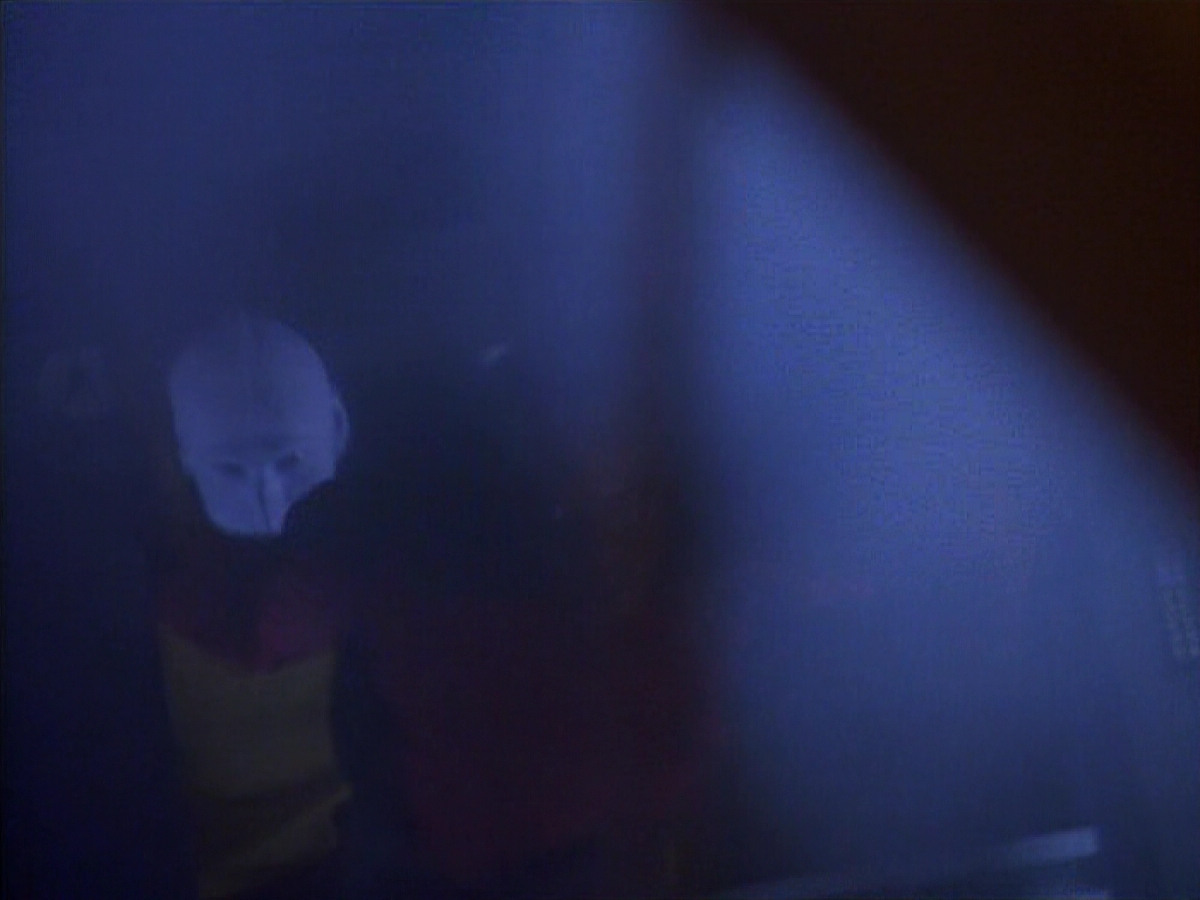 extant_StarTrekDS9_1x01-1x02-Emissary_0146.jpg