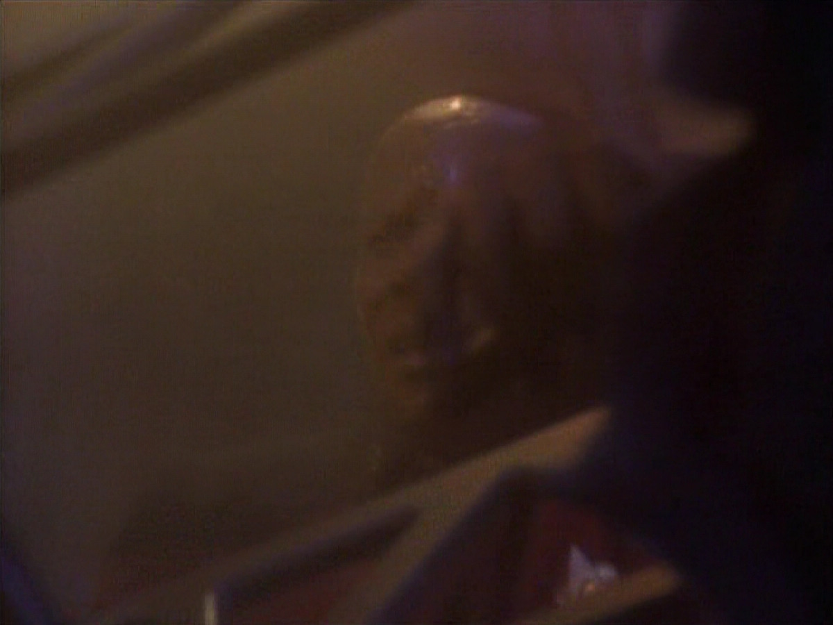extant_StarTrekDS9_1x01-1x02-Emissary_0281.jpg
