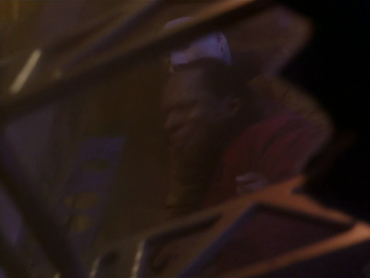 extant_StarTrekDS9_1x01-1x02-Emissary_0286.jpg