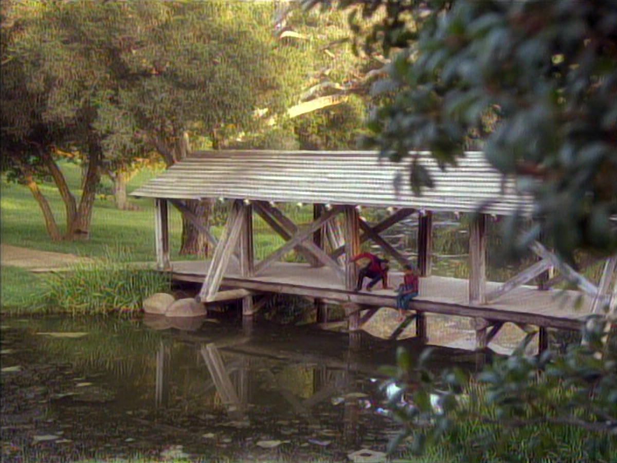 extant_StarTrekDS9_1x01-1x02-Emissary_0367.jpg