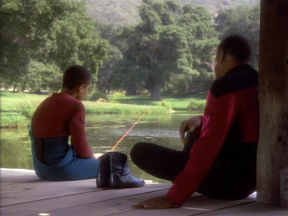 extant_StarTrekDS9_1x01-1x02-Emissary_0369.jpg
