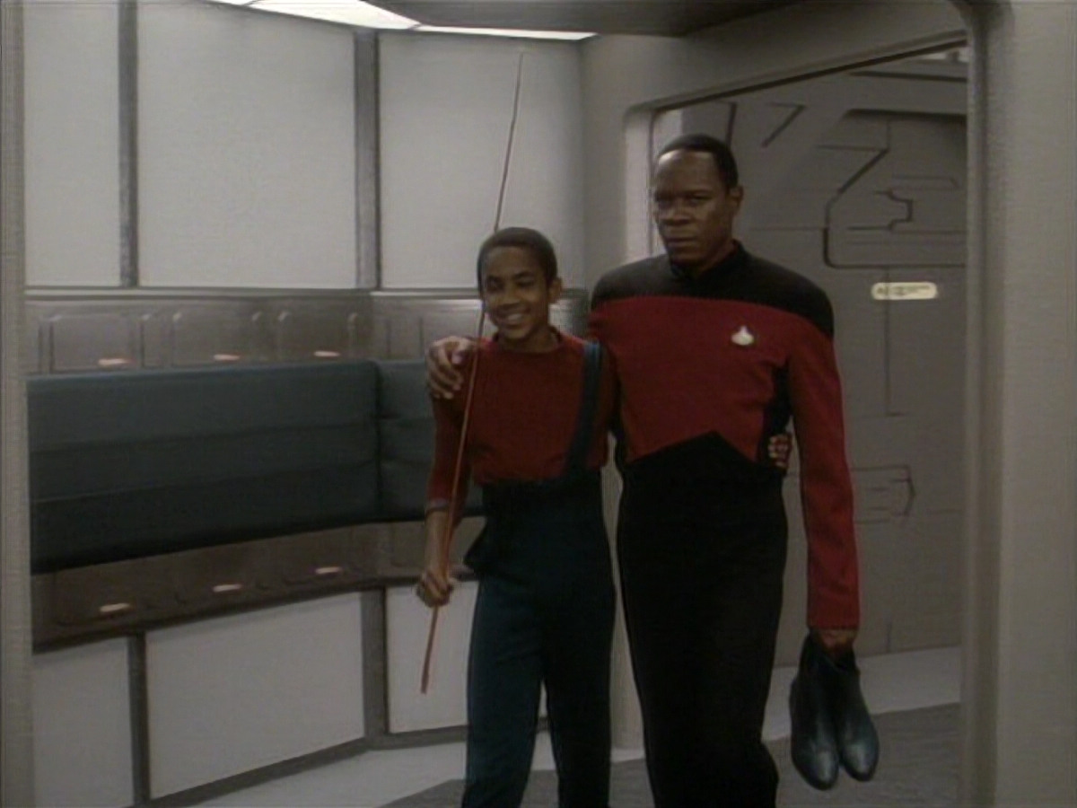 extant_StarTrekDS9_1x01-1x02-Emissary_0448.jpg