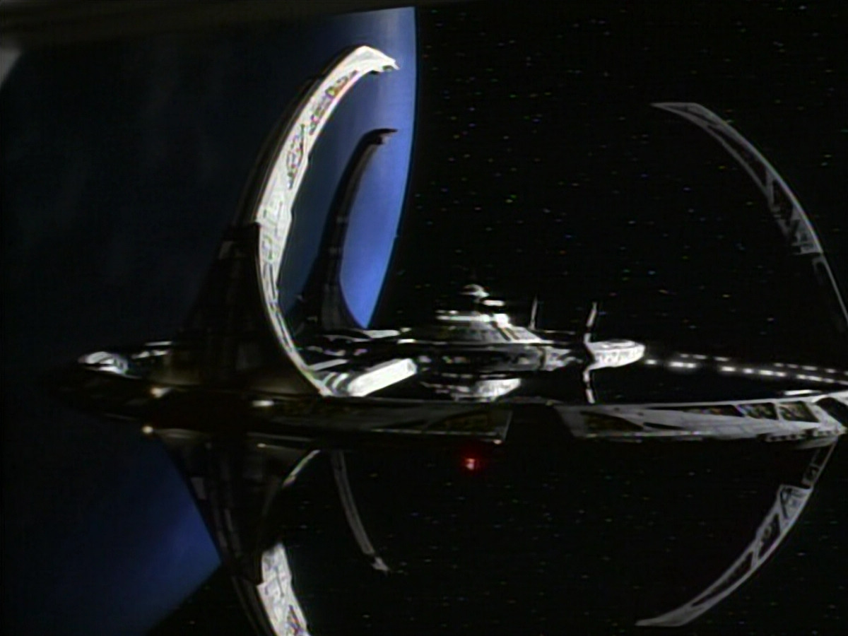 extant_StarTrekDS9_1x01-1x02-Emissary_0477.jpg