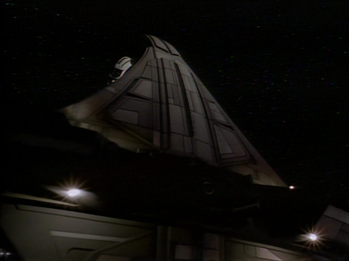 extant_StarTrekDS9_1x01-1x02-Emissary_0486.jpg