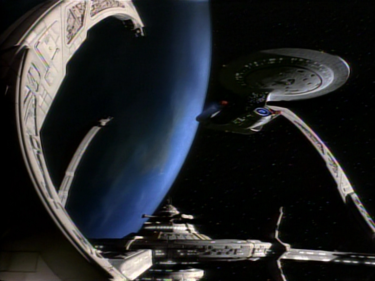 extant_StarTrekDS9_1x01-1x02-Emissary_0498.jpg
