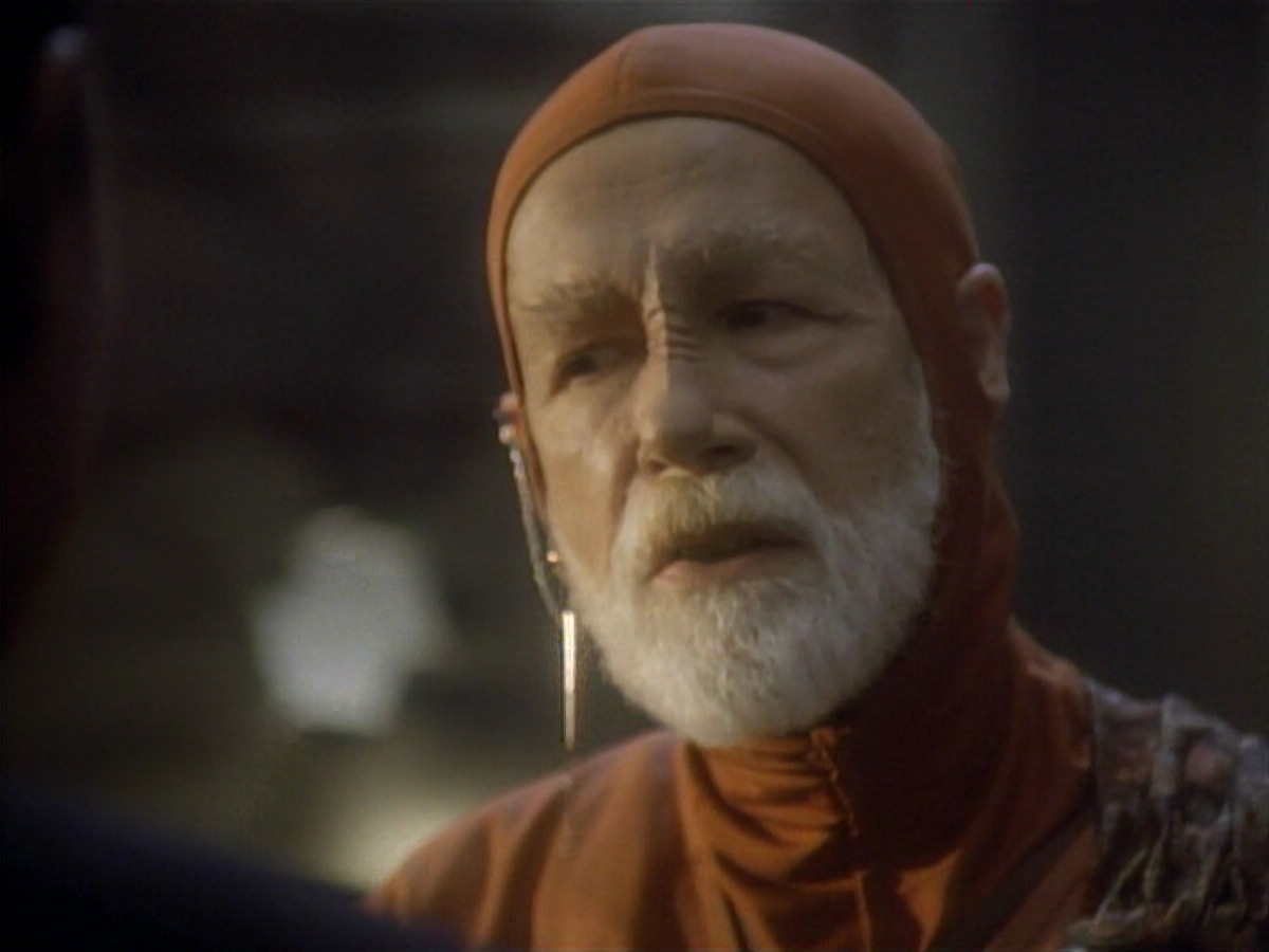extant_StarTrekDS9_1x01-1x02-Emissary_0605.jpg