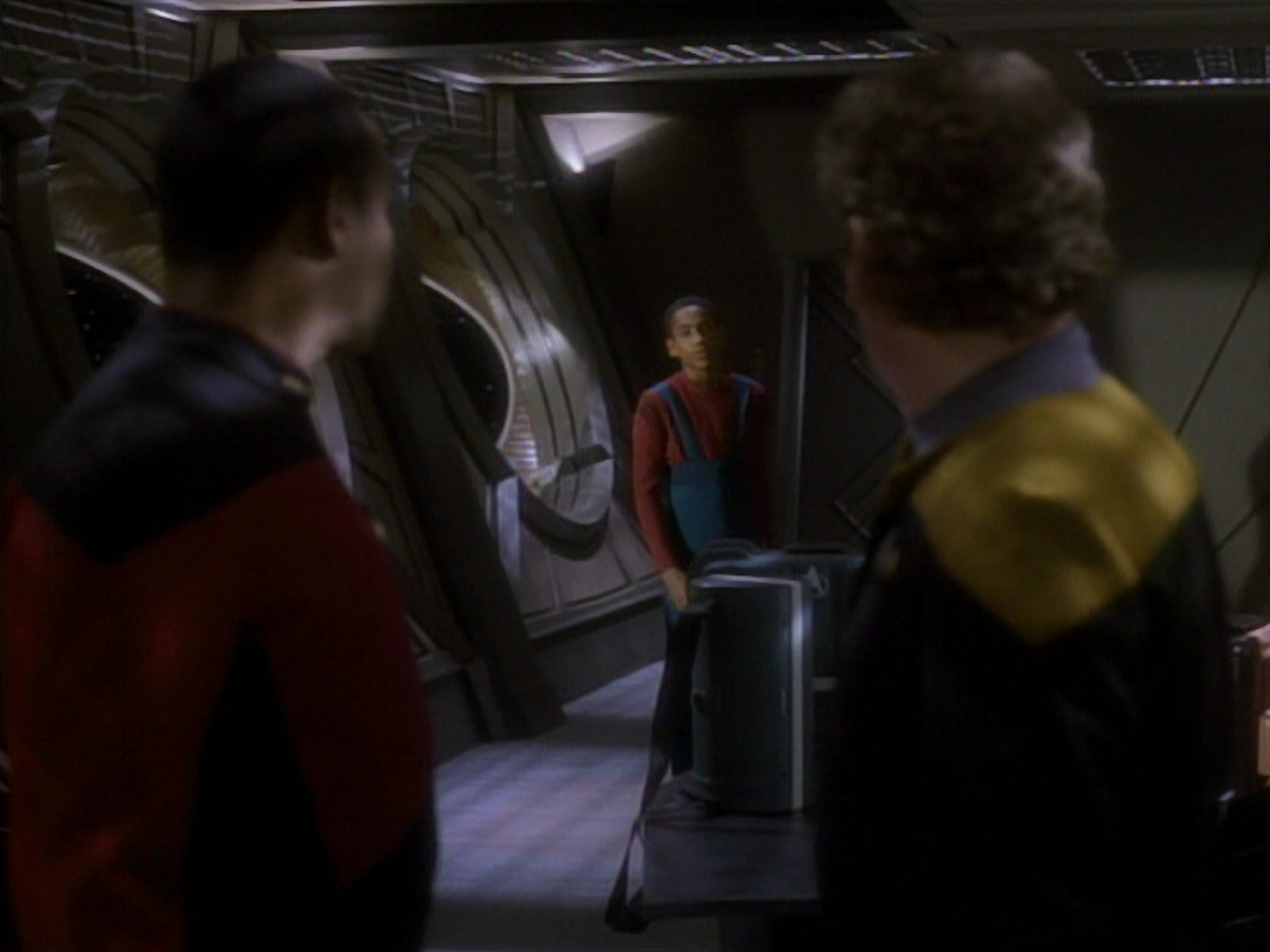 extant_StarTrekDS9_1x01-1x02-Emissary_0649.jpg