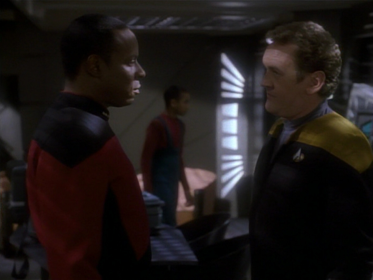 extant_StarTrekDS9_1x01-1x02-Emissary_0662.jpg