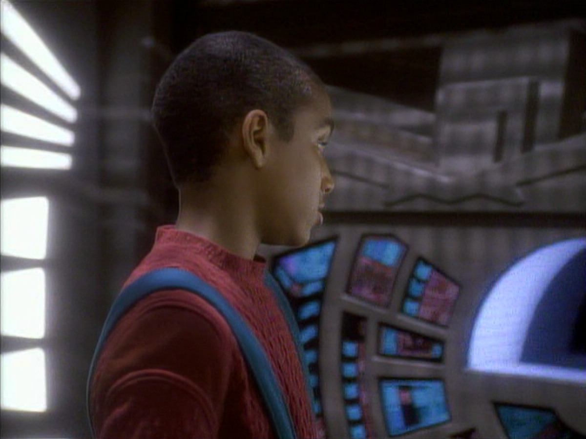 extant_StarTrekDS9_1x01-1x02-Emissary_0677.jpg