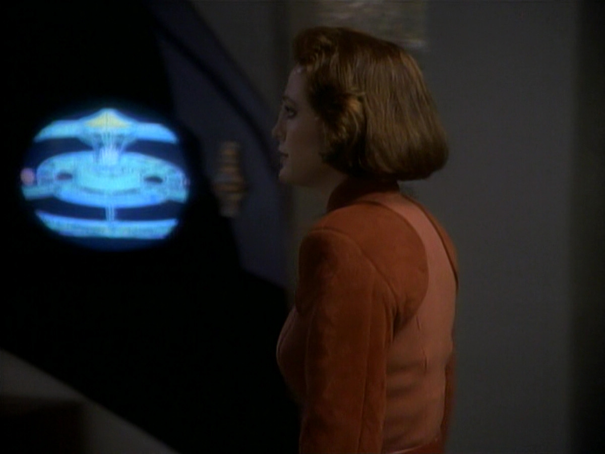 extant_StarTrekDS9_1x01-1x02-Emissary_0830.jpg