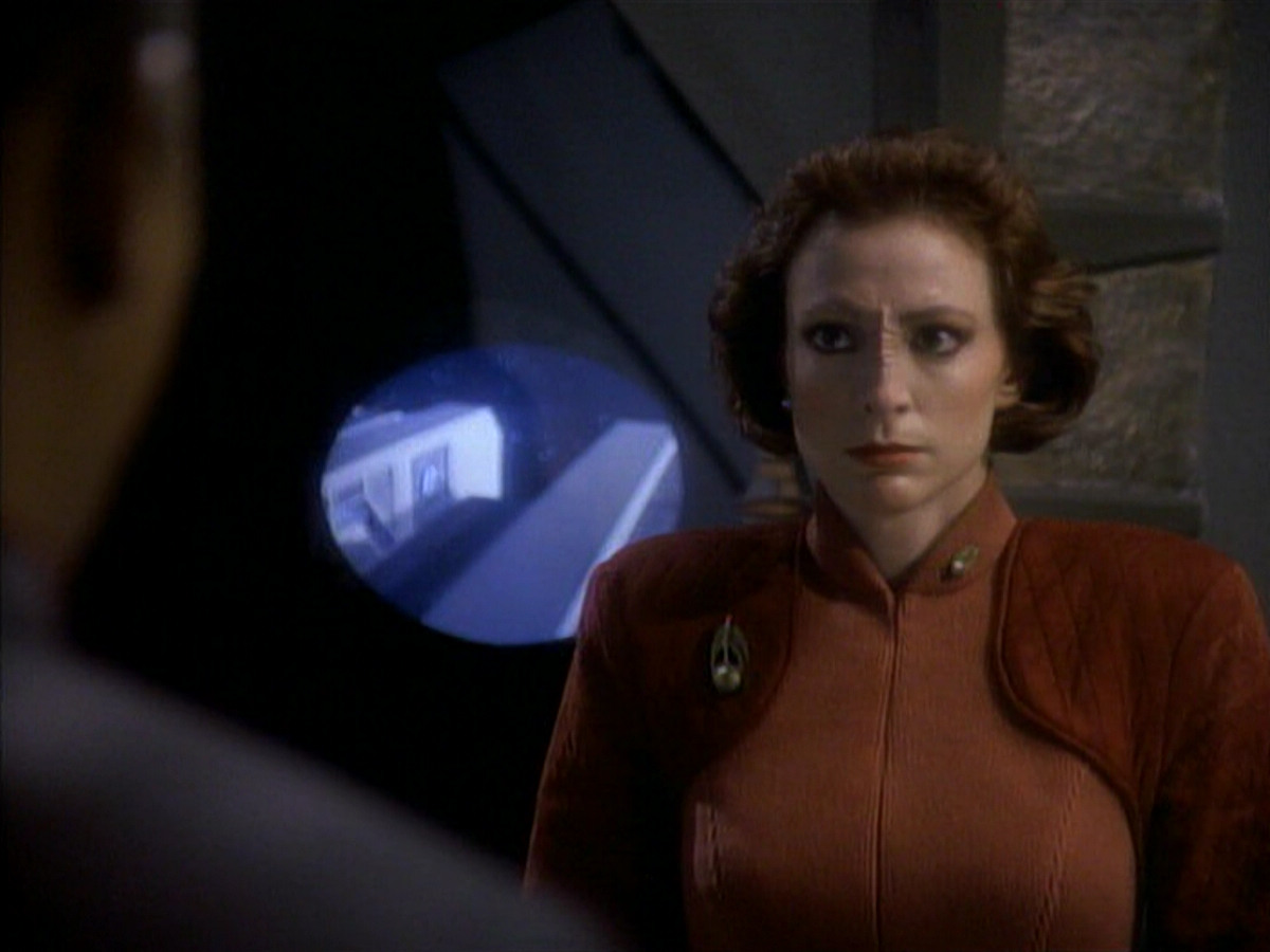 extant_StarTrekDS9_1x01-1x02-Emissary_0929.jpg