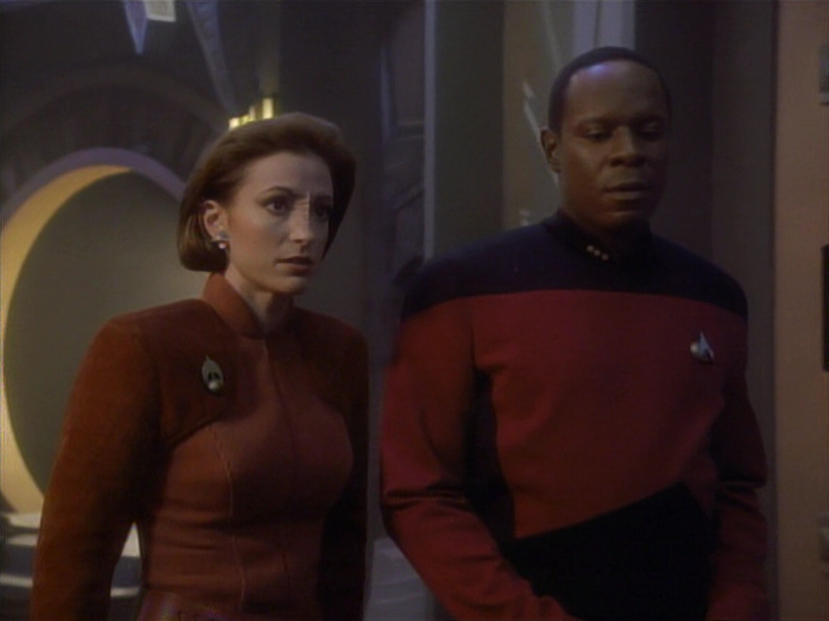extant_StarTrekDS9_1x01-1x02-Emissary_1127.jpg