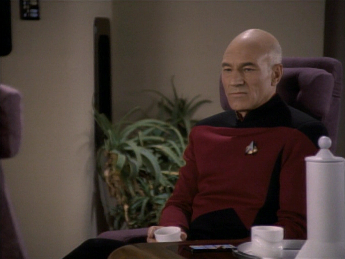 extant_StarTrekDS9_1x01-1x02-Emissary_1410.jpg