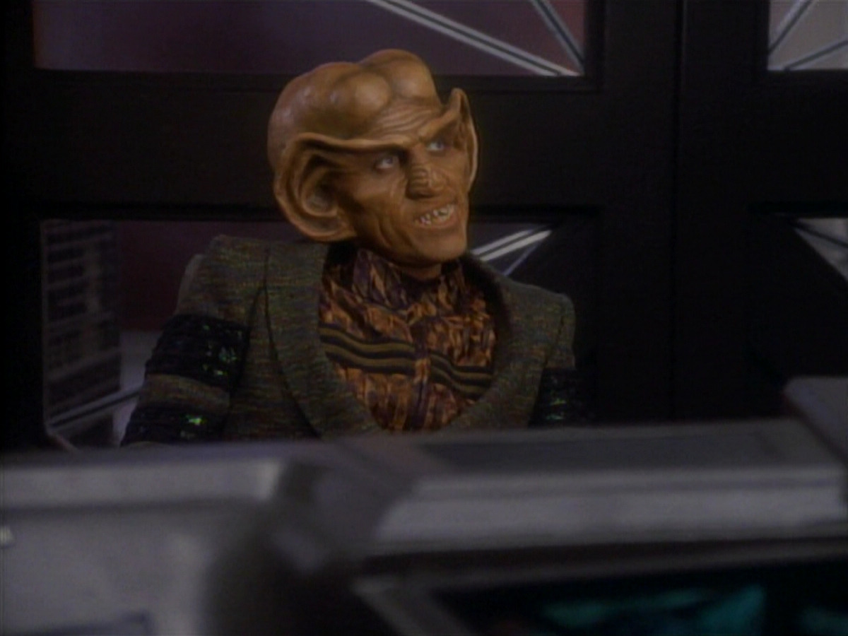 extant_StarTrekDS9_1x01-1x02-Emissary_1444.jpg