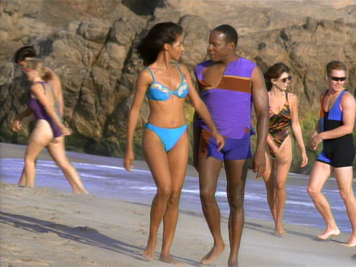 extant_StarTrekDS9_1x01-1x02-Emissary_2230.jpg