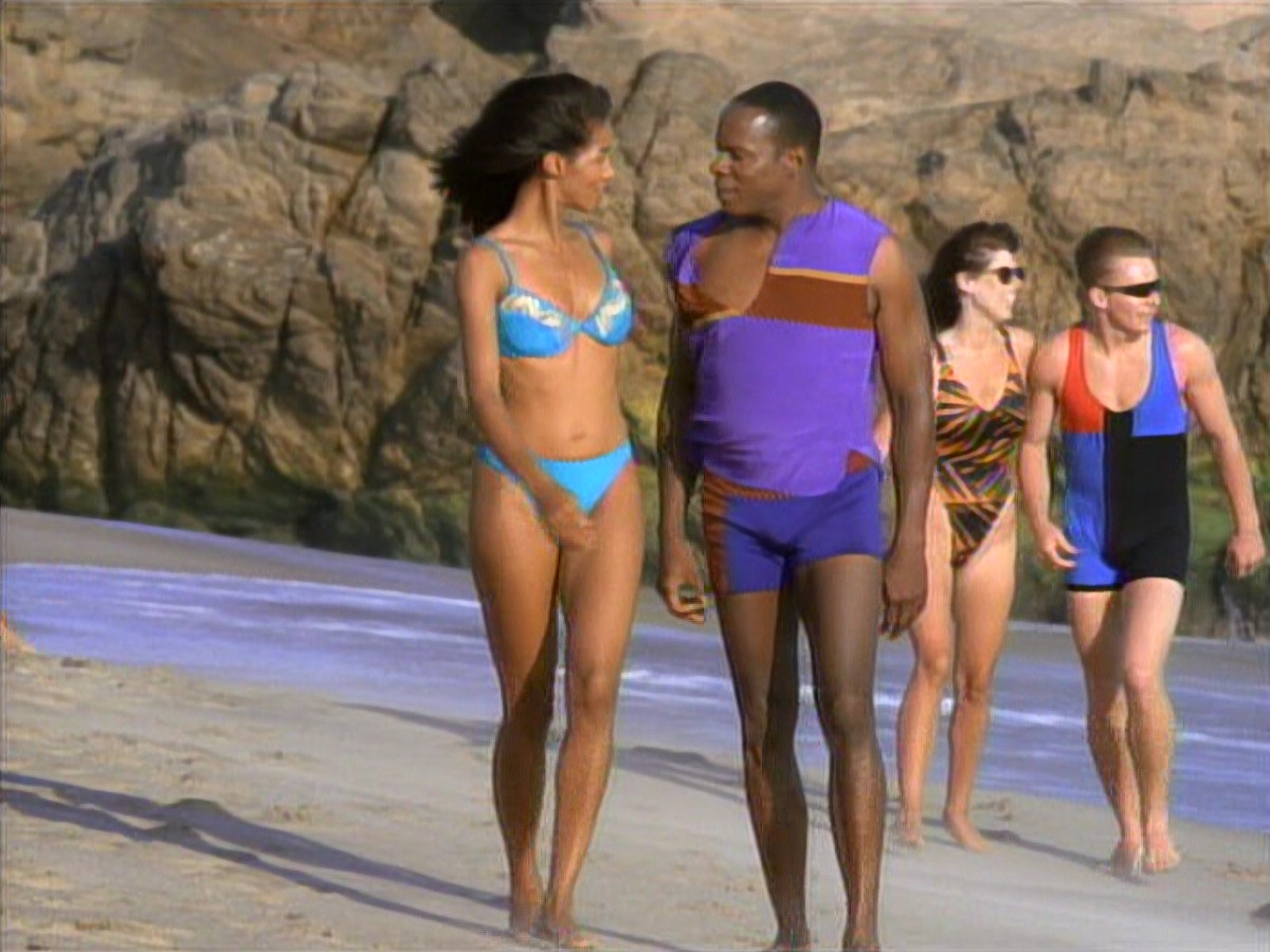extant_StarTrekDS9_1x01-1x02-Emissary_2231.jpg