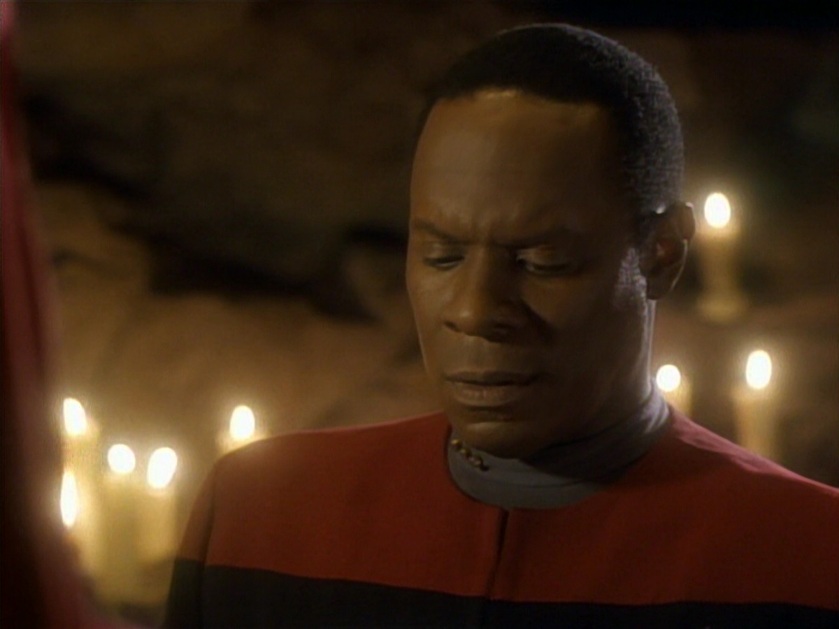 extant_StarTrekDS9_1x01-1x02-Emissary_2439.jpg