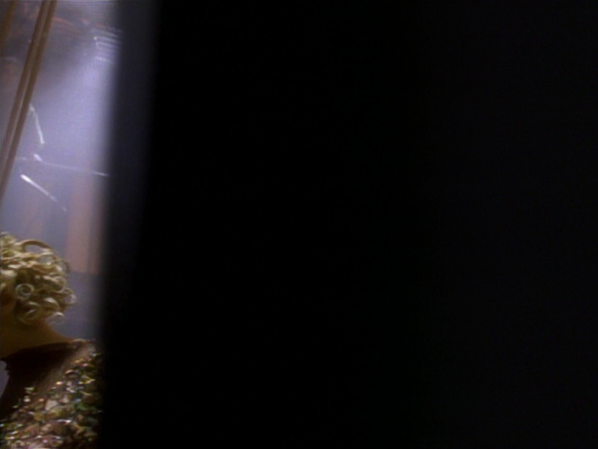 extant_StarTrekDS9_1x01-1x02-Emissary_2560.jpg