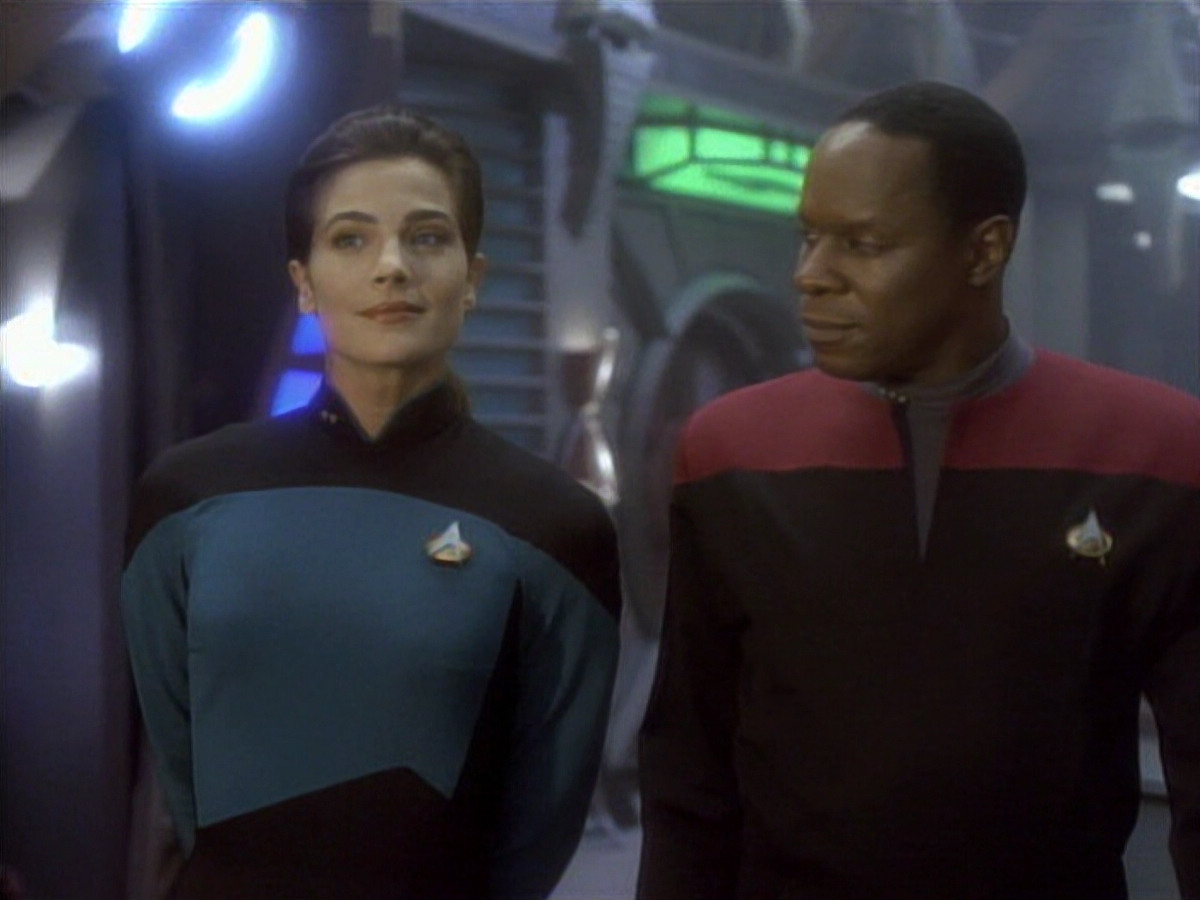 extant_StarTrekDS9_1x01-1x02-Emissary_2708.jpg