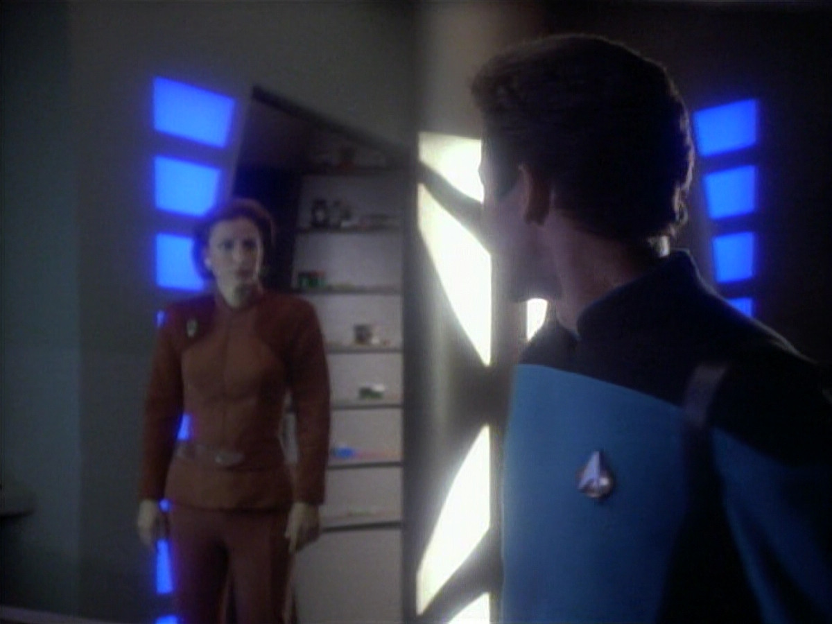 extant_StarTrekDS9_1x01-1x02-Emissary_2763.jpg