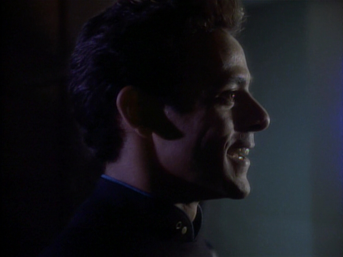 extant_StarTrekDS9_1x01-1x02-Emissary_2800.jpg