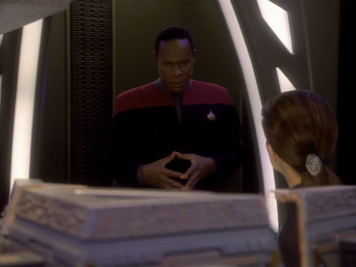 extant_StarTrekDS9_1x01-1x02-Emissary_2852.jpg