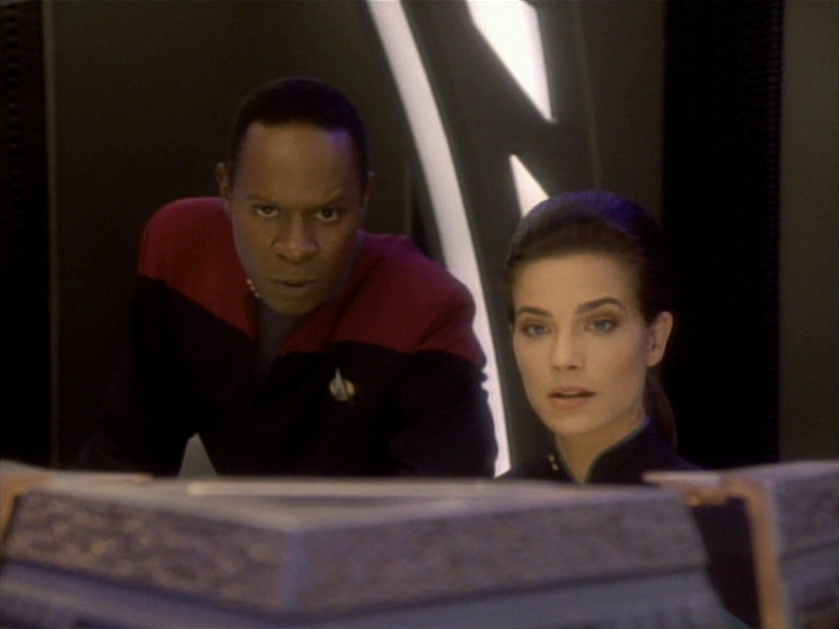 extant_StarTrekDS9_1x01-1x02-Emissary_2856.jpg