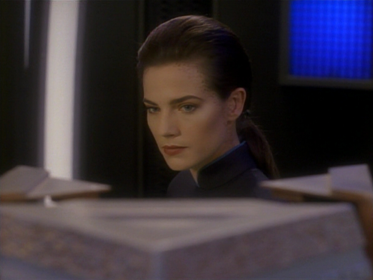 extant_StarTrekDS9_1x01-1x02-Emissary_2919.jpg