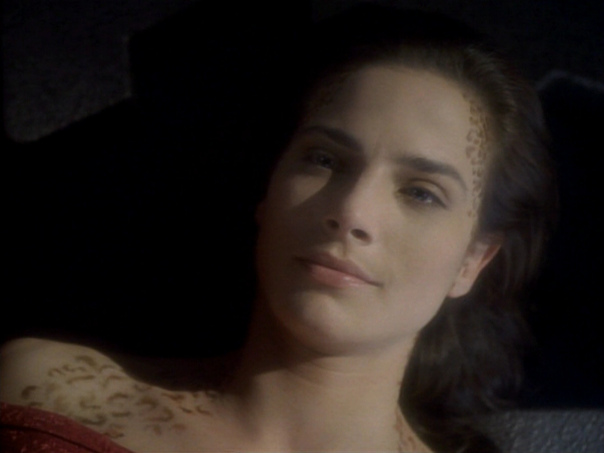 extant_StarTrekDS9_1x01-1x02-Emissary_3005.jpg