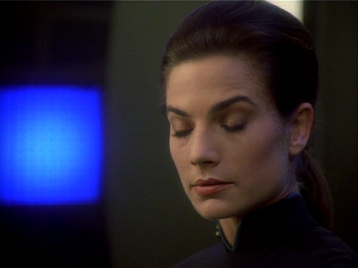 extant_StarTrekDS9_1x01-1x02-Emissary_3022.jpg