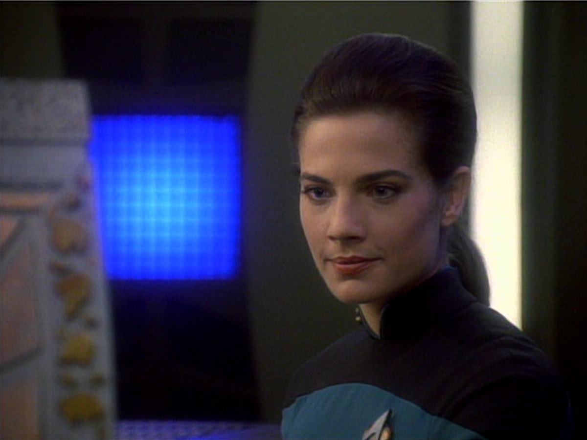 extant_StarTrekDS9_1x01-1x02-Emissary_3031.jpg