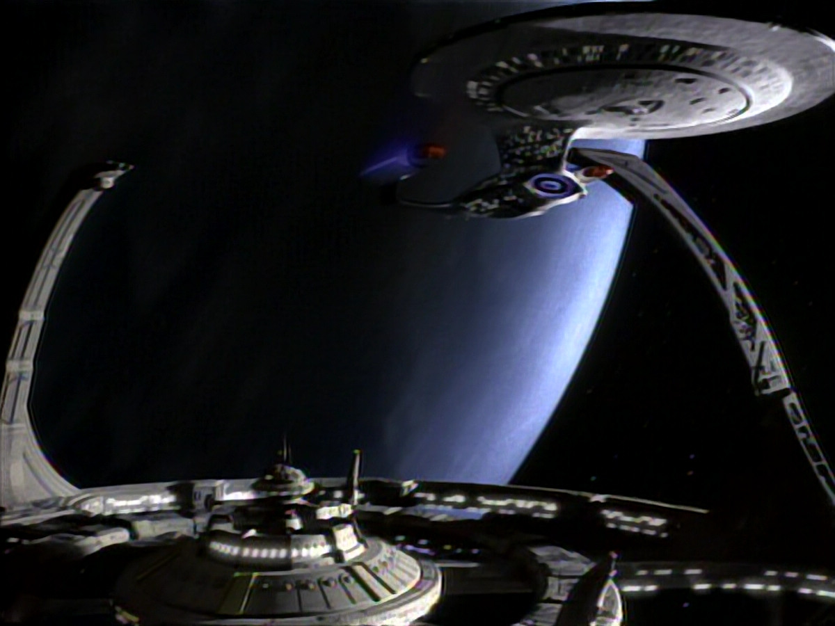 extant_StarTrekDS9_1x01-1x02-Emissary_3039.jpg