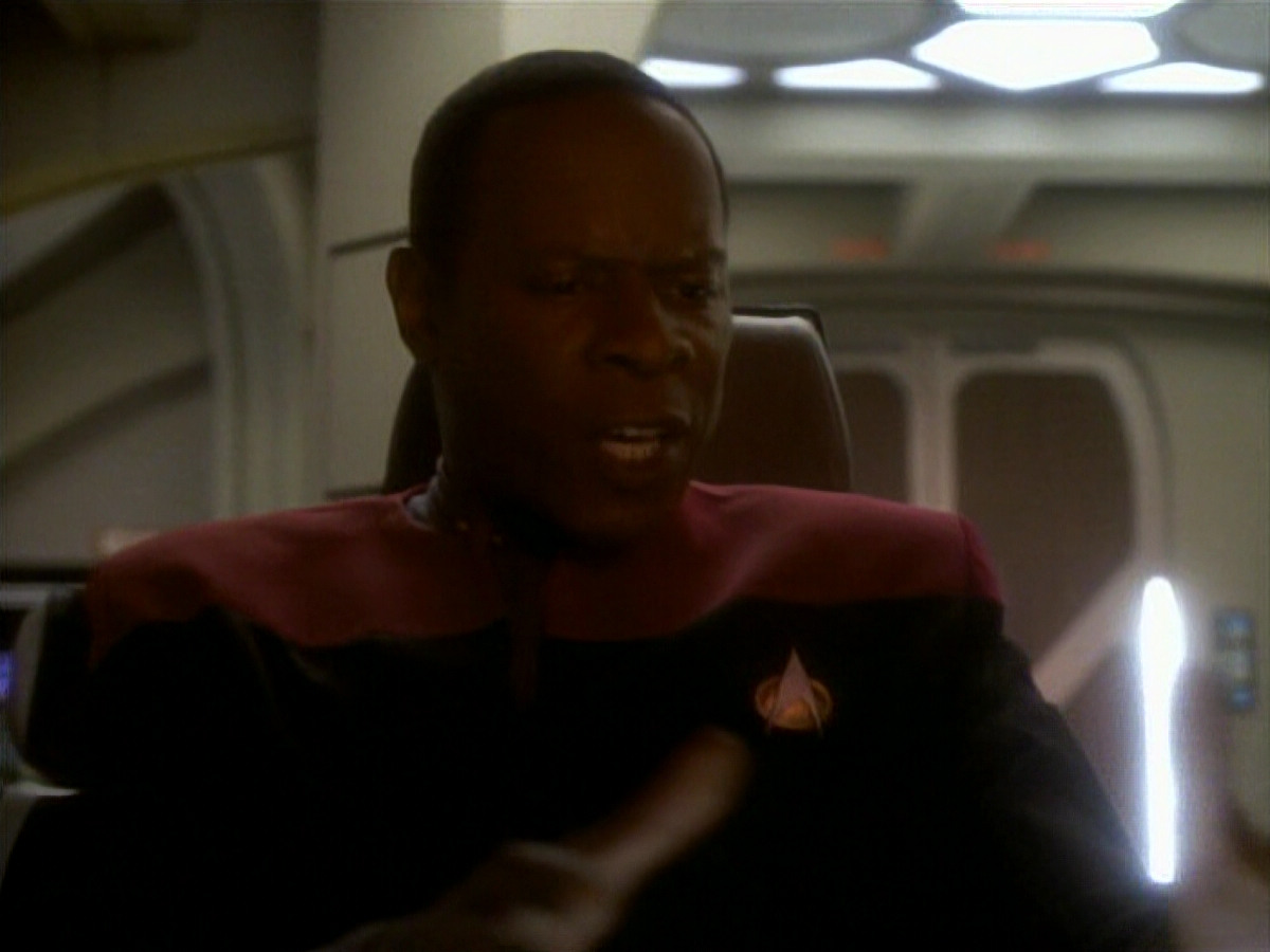 extant_StarTrekDS9_1x01-1x02-Emissary_3995.jpg