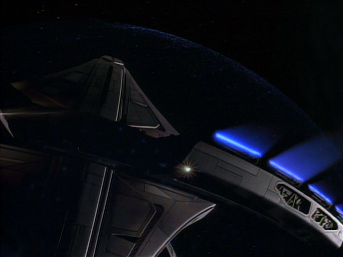 extant_StarTrekDS9_1x01-1x02-Emissary_5080.jpg