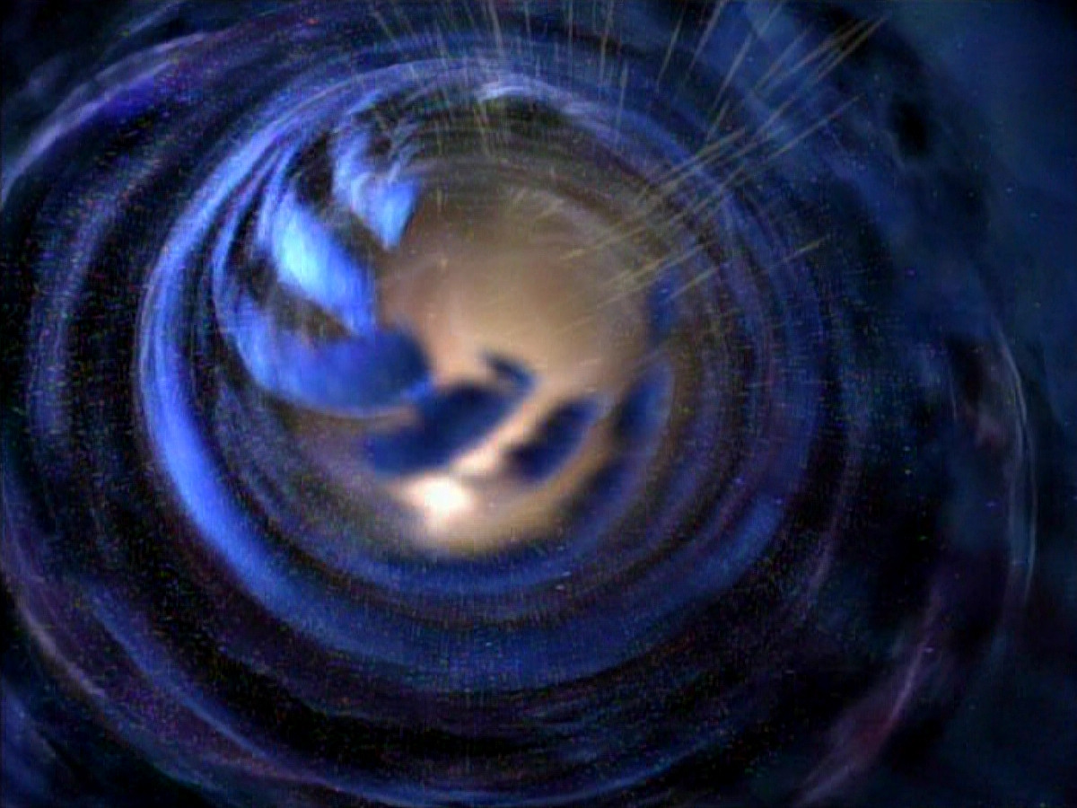 extant_StarTrekDS9_1x01-1x02-Emissary_5632.jpg