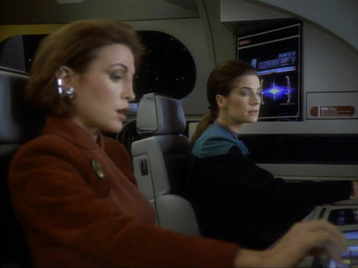 extant_StarTrekDS9_1x01-1x02-Emissary_5646.jpg
