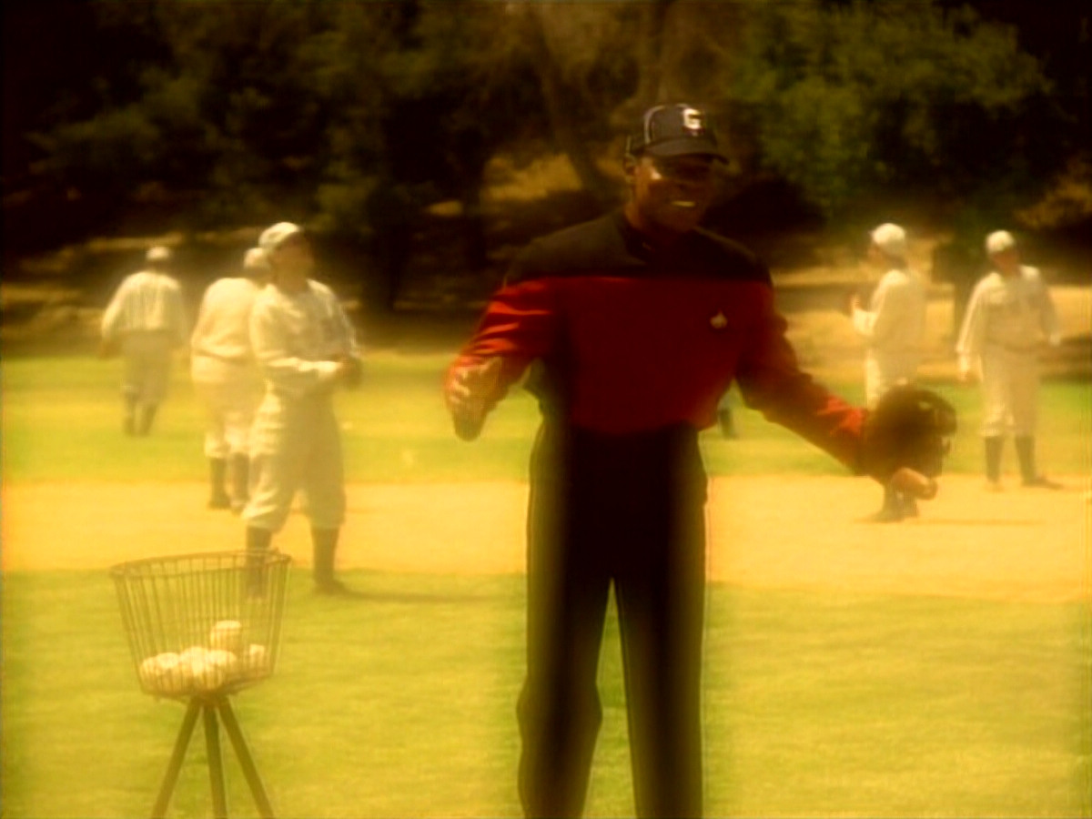 extant_StarTrekDS9_1x01-1x02-Emissary_5799.jpg