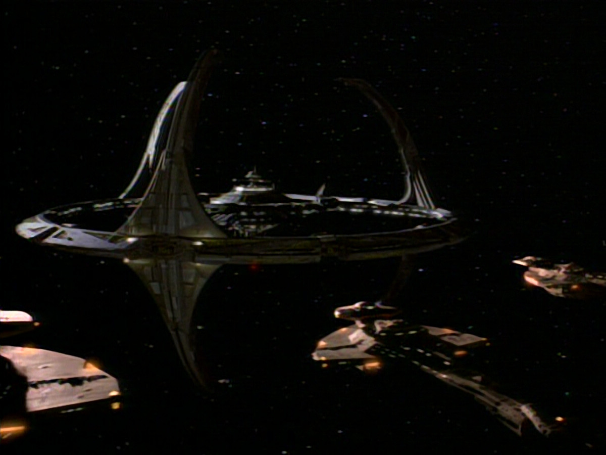 extant_StarTrekDS9_1x01-1x02-Emissary_6195.jpg