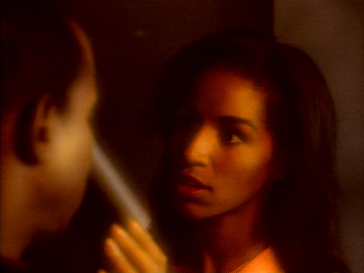 extant_StarTrekDS9_1x01-1x02-Emissary_6356.jpg