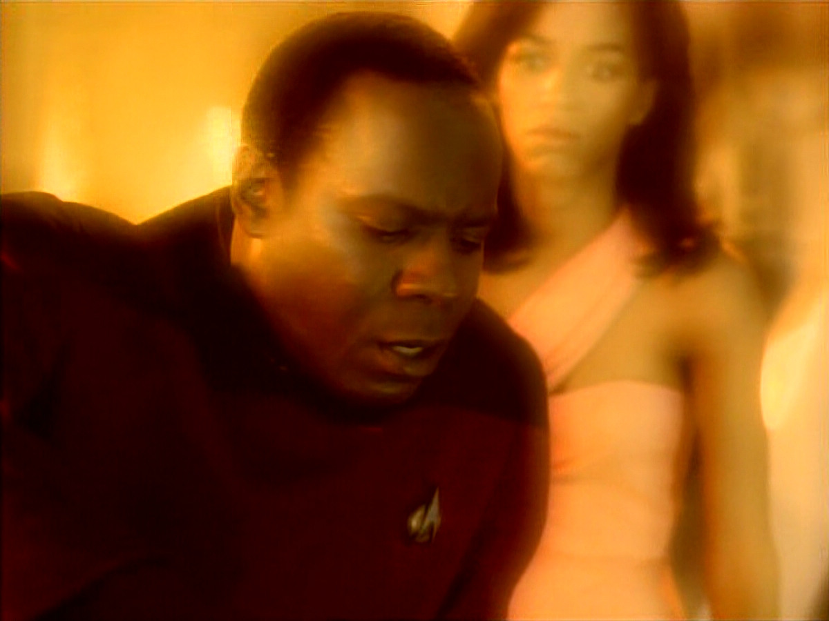 extant_StarTrekDS9_1x01-1x02-Emissary_6427.jpg
