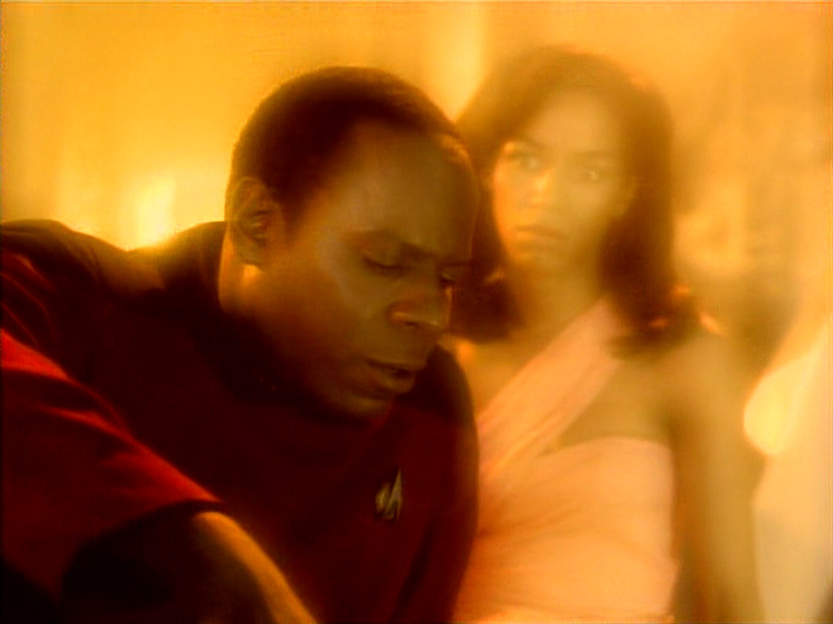extant_StarTrekDS9_1x01-1x02-Emissary_6429.jpg