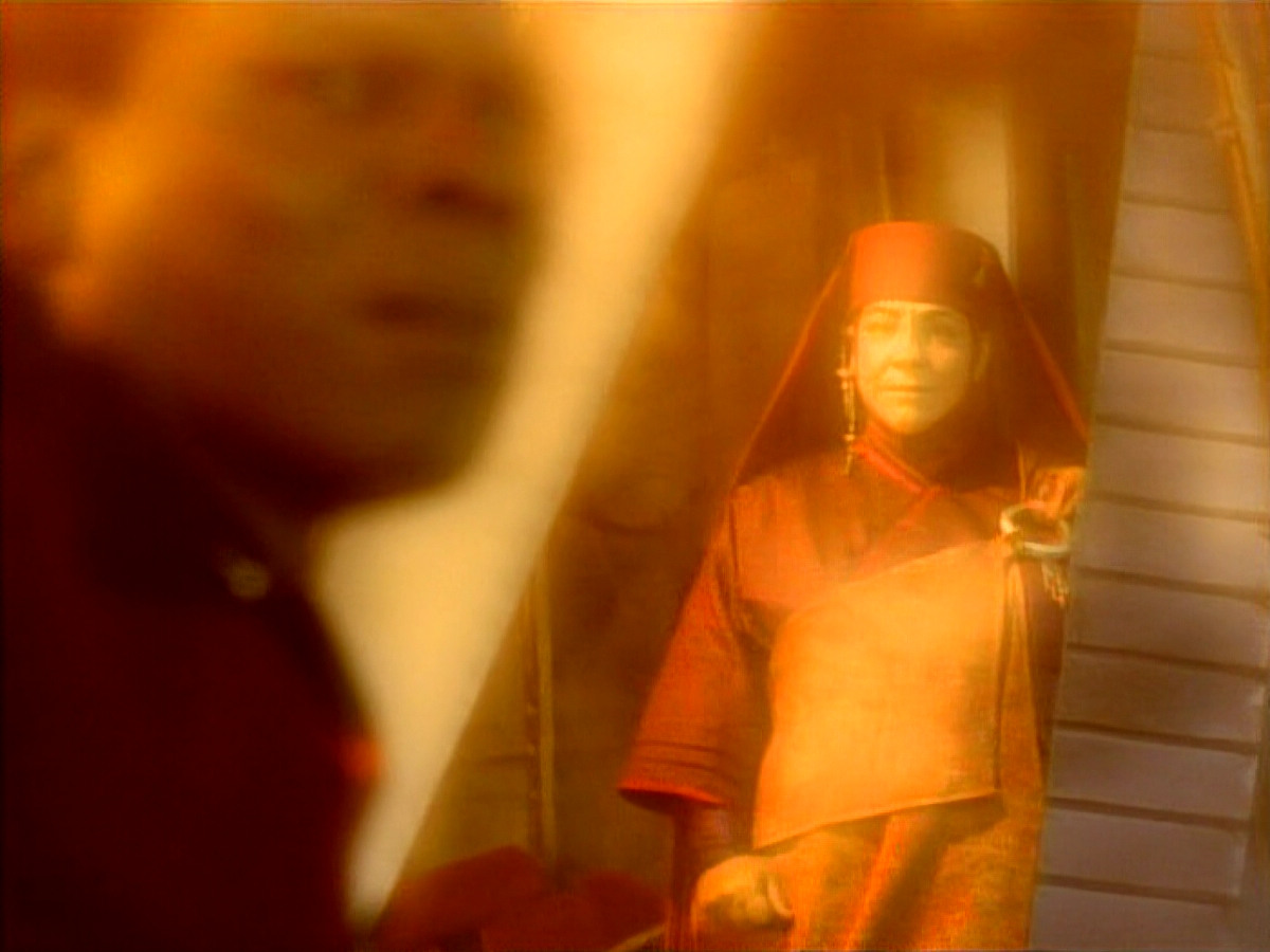 extant_StarTrekDS9_1x01-1x02-Emissary_6517.jpg