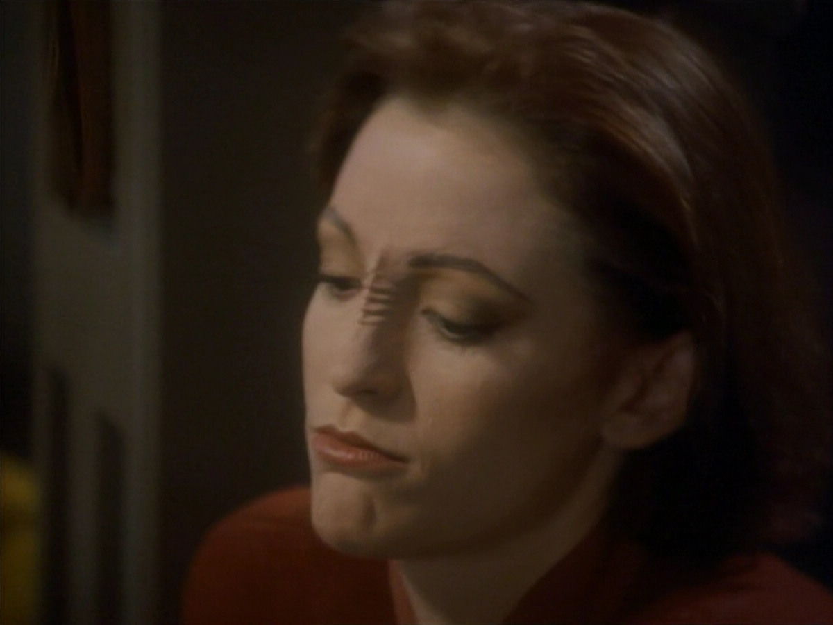 extant_StarTrekDS9_1x01-1x02-Emissary_6697.jpg