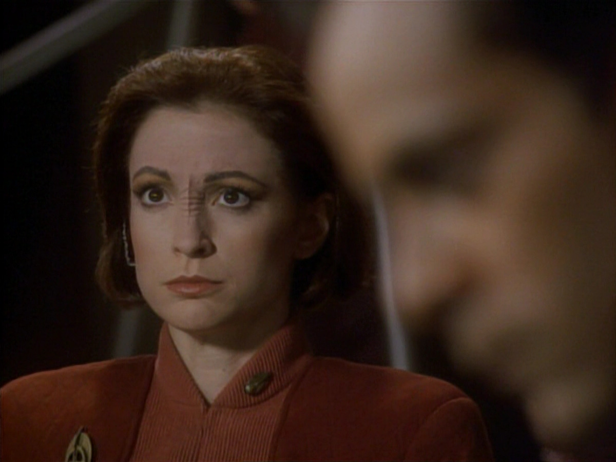 extant_StarTrekDS9_1x01-1x02-Emissary_6800.jpg