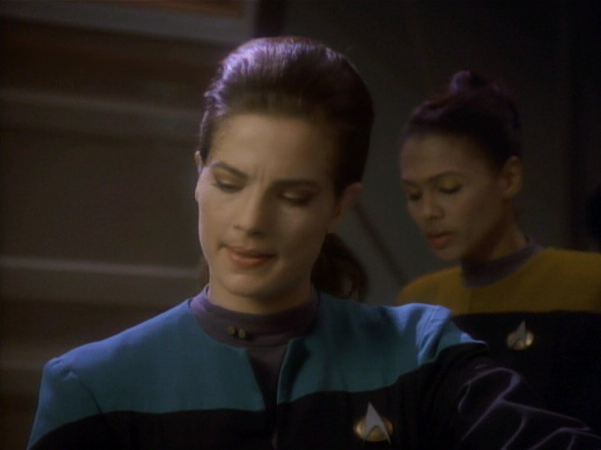 extant_StarTrekDS9_1x01-1x02-Emissary_6855.jpg