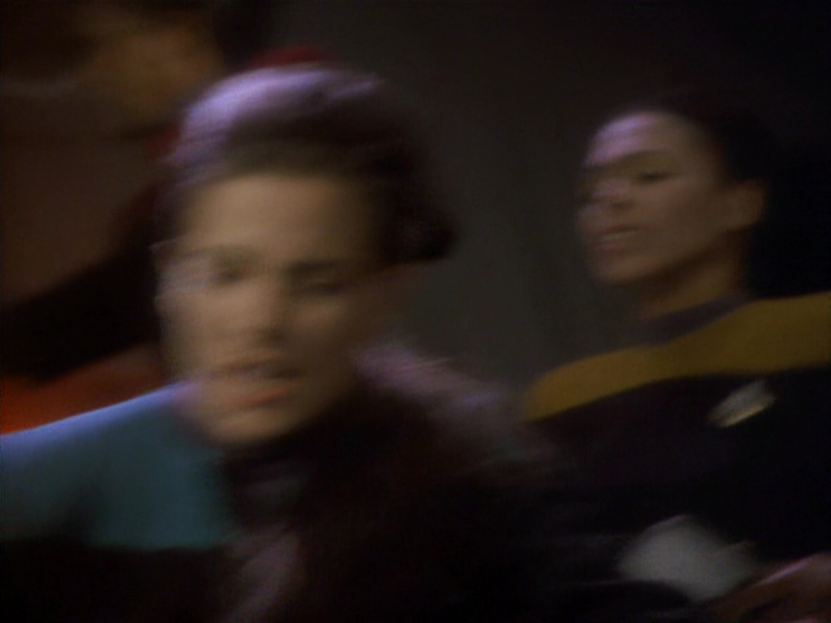 extant_StarTrekDS9_1x01-1x02-Emissary_6889.jpg