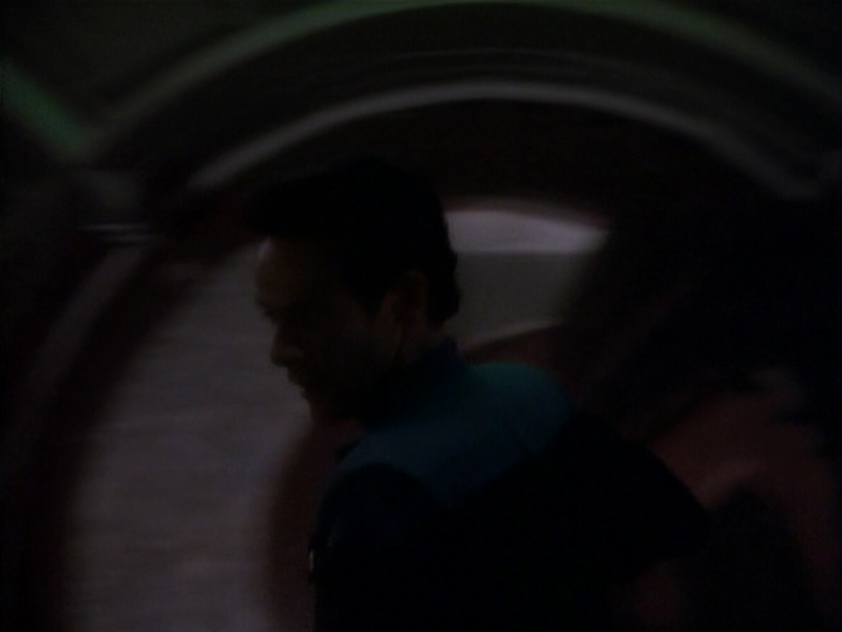 extant_StarTrekDS9_1x01-1x02-Emissary_6936.jpg